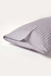 Homescapes Egyptian Cotton Ultrasoft Housewife Pillowcase 330 TC, King Size in Grey - thumbnail 3