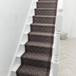 runrug Stair Runner Carpet - Durable, Non-Slip, 5.4mm - 'Boulevard' in Brown - Size: 80 cm x 630 cm - thumbnail 6