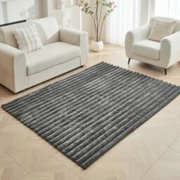 GAVENO CAVAILIA Shum Faux Fur Rug in Charcoal - Size: 120 cm x 170 cm - thumbnail 4