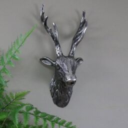 Melody Maison Silver Metal Wall Mounted Stag Head - 18cm X 43cm in Metallic Silver - Size: 18 cm X 43 cm - thumbnail 4