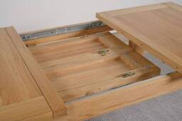 Thats Furniture Seattle 150 - 210cm Oak Extendable Dining Table in Light Oak - thumbnail 6