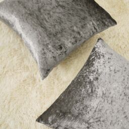OHS Luxury Crushed Velvet Set of 2 Cushion Covers Plain in Silver - thumbnail 3