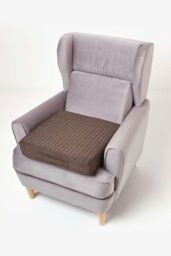 Homescapes Quilted Polyester Armchair Booster Cushion Cover in Chocolate - Size: 50 cm x 50 cm - thumbnail 6