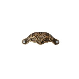 Melody Maison Ornate Brass Patterned Cup Pull Handle in Gold