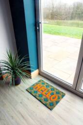 Esselle Astley Printed PVC Backed Coir Printed Hello Doormat - Size: 40 cm x 60 cm - thumbnail 3