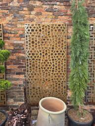 F&G Supplies Moroccan Decorative Screen Wall Art 1.8m Tall in Brown - thumbnail 2