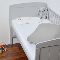 Panda London 100% Bamboo Duvet Cover - Cot & Cotbed in Mid Grey - Size: Junior - thumbnail 3