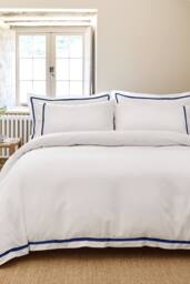 CHRISTY 'Beaumont' Luxury Cotton Percale Hotel Duvet Cover Sets in Navy - Size: Double - thumbnail 2