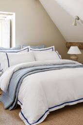 CHRISTY 'Beaumont' Luxury Cotton Percale Hotel Duvet Cover Sets in Navy - Size: Double - thumbnail 1