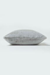 Homescapes Soft Touch Faux Fur Cushion 46 x 46 cm in Grey - thumbnail 4