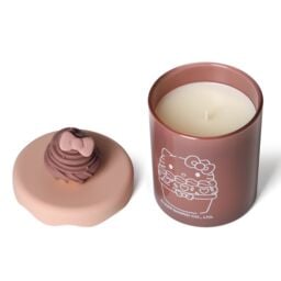 Hello Kitty Chocolate Cream Candle with Silicone Lid & Warm Scent in Brown - Size: Medium - thumbnail 4