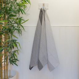 Nicola Spring 100% Cotton Tea Towel Absorbent Kitchen Dish Cloth Drying Towels - 70cm x 50cm - Pack of 4 in Light Grey - thumbnail 6