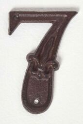 Homescapes Cast Iron House number, 7 in Brown