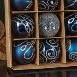 Samuel Alexander Set of 9 Shatterproof Deluxe Glitter Christmas Tree Baubles in Midnight Blue in Dark Blue - thumbnail 7