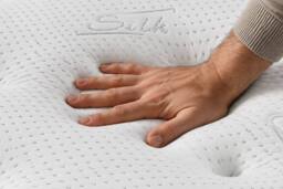 Comfort Silk 1000 Pocket Springs Memory Foam Mattress in White - Size: Double - thumbnail 4