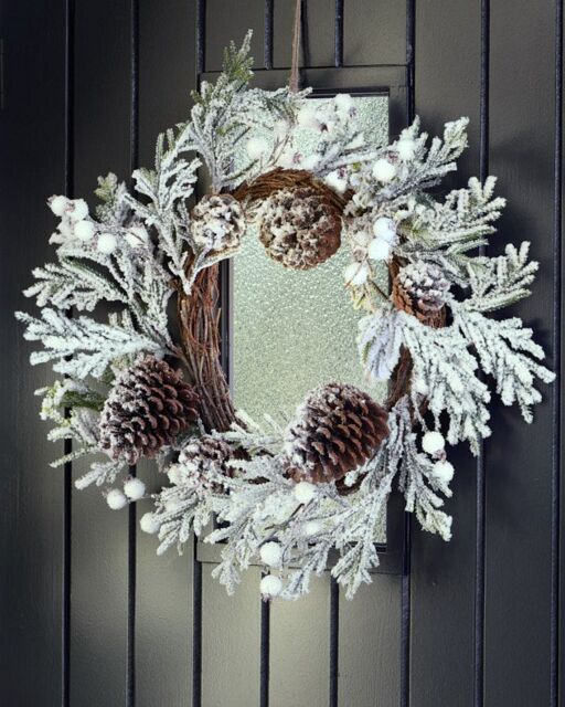 Dibor Giant Snowdrift Xmas Decor Wreath Front Door Christmas Wreath 50cm in White - image 1