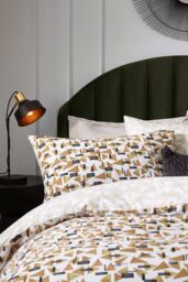 HOEM City Abstract Geometric Cotton Rich Reversible Duvet Cover Set in Light Brown - Size: Super King - thumbnail 3