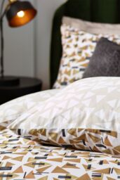 HOEM City Abstract Geometric Cotton Rich Reversible Duvet Cover Set in Light Brown - Size: Super King - thumbnail 4