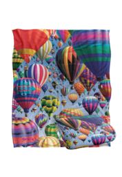 JQ Licensing Royce Mcclure Hot Air Balloon Sky Silky Touch Super Soft Throw Blanket 152 X 127 cm in White - thumbnail 2