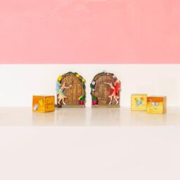 Marco Paul 2x Miniature Sparkle Fairy Doors - thumbnail 4