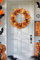 Living and Home 60cm Pre-lit Autumn Wreath Artificial Maple Leaf & Pinecone Wreath for Front Doors & Mantels in Yellow - thumbnail 2