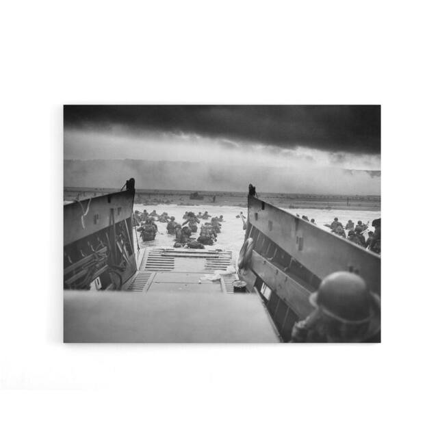 "Artery8 WWII D Day Landings USA Troops Jaws of Death Canvas Wall Art Print in Grey - Size: W18"" x H24""" - image 1