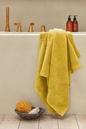 CHRISTY 'Cirrus' Lightweight Fluffy Softloft Cotton 8 Piece Towel Bale in Yellow - thumbnail 2