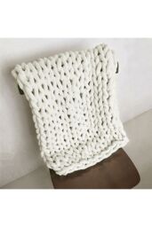 Living and Home Chunky Knit Throw Blanket 100x120cm in Off-White - Size: 100x120 cm - thumbnail 2