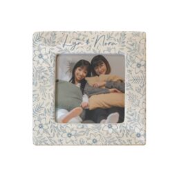 Personalised Memento Company Women's Personalised Blue Floral Ceramic 4x4 Frame in Beige