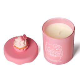 Hello Kitty Bakery Strawberry Cupcake Candle with Silicone Lid & Sweet Scent in Pink - Size: Medium - thumbnail 4