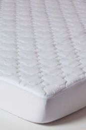 Homescapes Luxury Triple Fill Mattress Protector in White - Size: EU Single