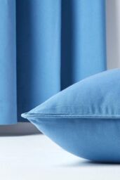 Homescapes Cotton Plain Cushion Cover in Bright Blue - Size: 60 cm x 60 cm - thumbnail 5