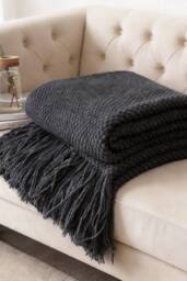 Living and Home Cozy Knitted Fringed Throw for Sofa & Bed Decor in Dark Grey - Size: 130 cm x 170 cm - thumbnail 2
