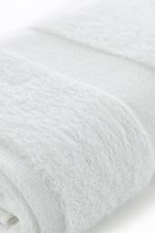 Deyongs Egyptian Embrace Towels - Egyptian Cotton Fluffy, Soft & Absorbent - 1846 in White - thumbnail 3
