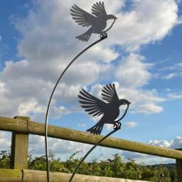Poppyforge Flying Birds Garden Art - Bare Metal/Ready to Rust - W37 x H133 cm in Black - thumbnail 2