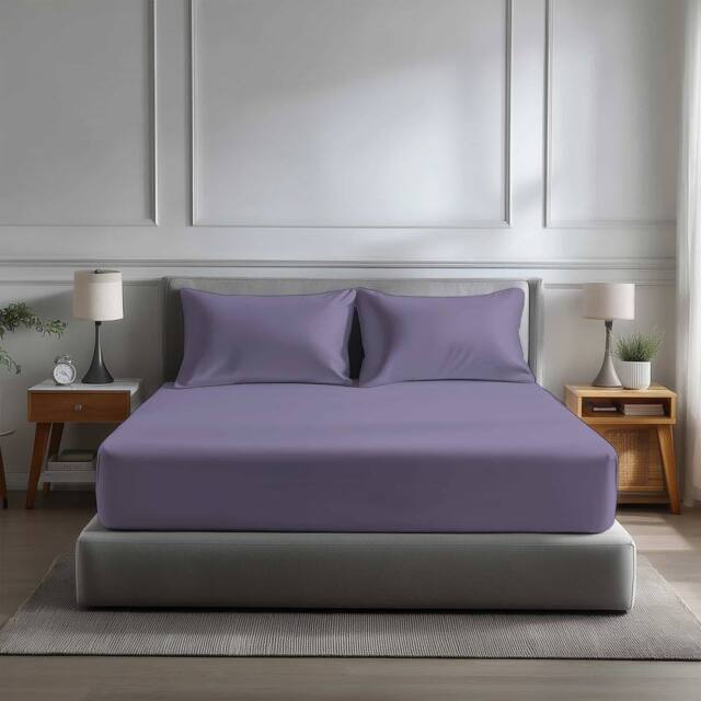 Snug City Microfibre Soft Touch Fitted Sheet 40cm Extra Deep Skirt Plain Dyed Bed Linen in Lilac - Size: King - image 1