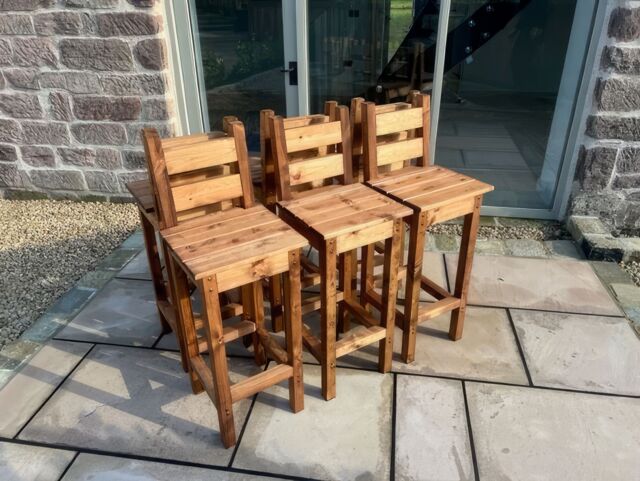 Charles Taylor Trading Deluxe Alfresco Bar Stool in Brown