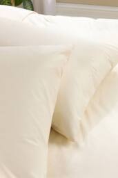 Hotel Pure Luxury 4 Star Classic Pillowcase - Pair in Cream - Size: Standard Pillow Case - thumbnail 3