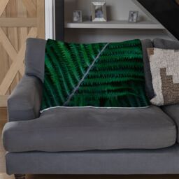 Benjamin Tate Design green leaves, abstract flora texture Designer Blanket in Natural - Size: 120 cm x 150 cm - thumbnail 2