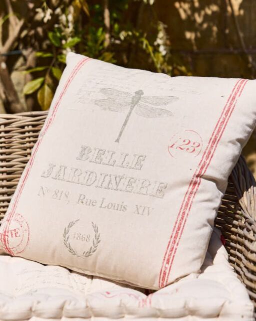Dibor Traditional Belle Jardinere Red Summer Outdoor Garden Cushion L50 x W50cm in Grey - Size: 50 cm x 50 cm