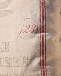 Dibor Traditional Belle Jardinere Red Summer Outdoor Garden Cushion L50 x W50cm in Grey - Size: 50 cm x 50 cm - thumbnail 3