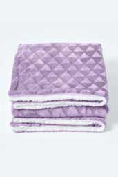 Homescapes Geometric Triangle Velvet Throw in Purple - Size: 160 cm x 200 cm - thumbnail 2
