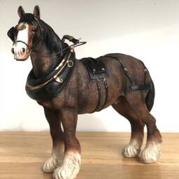 Animal Crackers Large Bay Shire Cart Heavy Horse In Harness Figurine By Leonardo in Brown - thumbnail 1