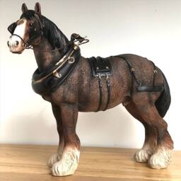 Animal Crackers Large Bay Shire Cart Heavy Horse In Harness Figurine By Leonardo in Brown - thumbnail 6