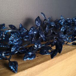 Samuel Alexander 1.5m Glitter Leaf Christmas Garland Decoration in Midnight Blue - thumbnail 5