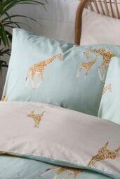 Fusion 'Milo Giraffe' Easy Care Reversible Duvet Cover Set in Duck Egg Blue - Size: Double - thumbnail 3