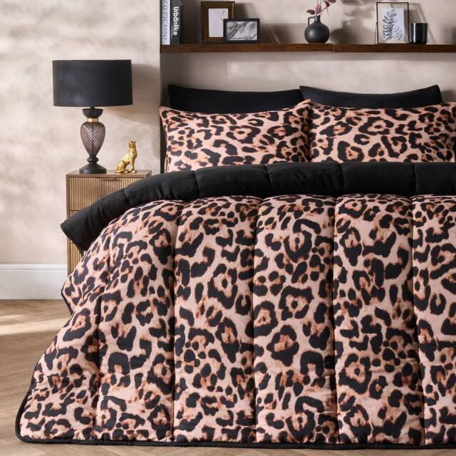 OHS Leopard Coverless 10.5 TOG Duvet Set Pillowcase Quilted Cover in Tan - Size: King - image 1