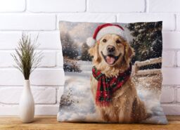 Warren Reed - Designer Christmas Golden Retriever Cushion in Yellow - Size: 60 cm x 60 cm - thumbnail 2