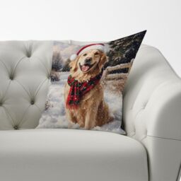 Warren Reed - Designer Christmas Golden Retriever Cushion in Yellow - Size: 60 cm x 60 cm - thumbnail 3