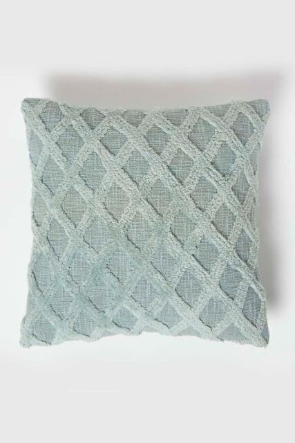 Homescapes Geometric Diamond Tufted Cotton Cushion in Green - Size: 45 cm x 45 cm - image 1